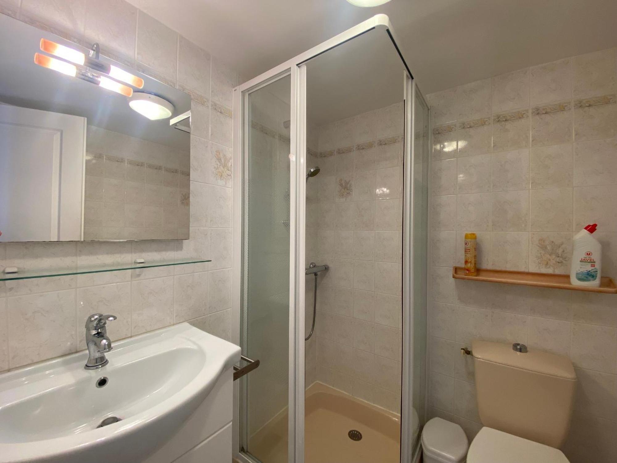 Appartement 1Er Etage Proche Centre-Ville, Plage Et Commerces, Balcon, Parking, Wifi Inclus - Fr-1-22-171 La Tranche-sur-Mer Exteriér fotografie