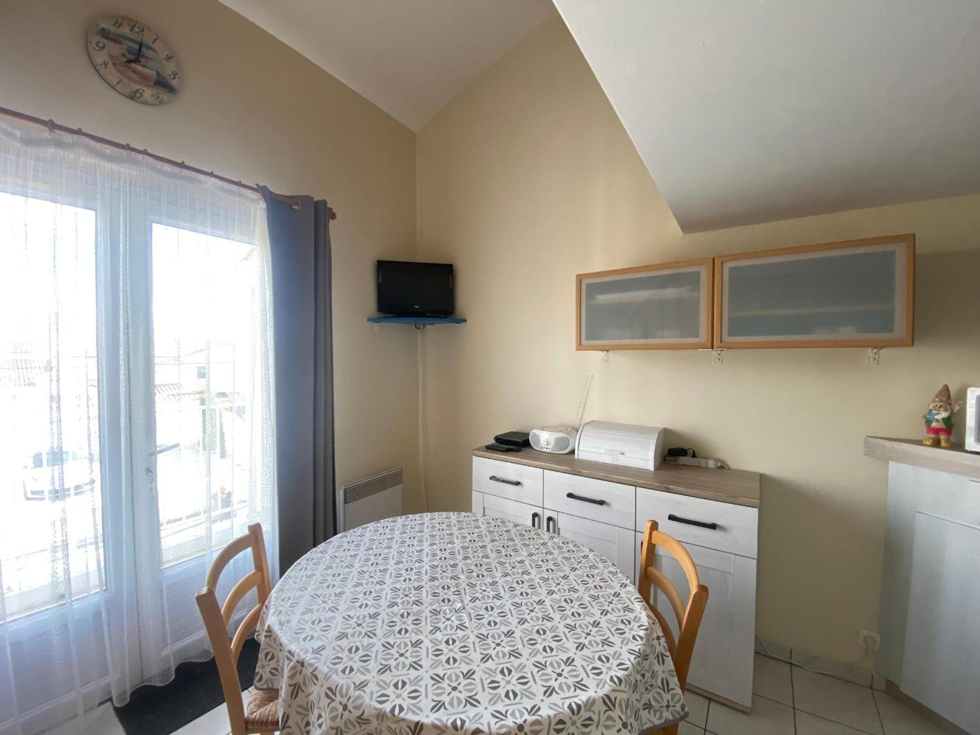 Appartement 1Er Etage Proche Centre-Ville, Plage Et Commerces, Balcon, Parking, Wifi Inclus - Fr-1-22-171 La Tranche-sur-Mer Exteriér fotografie